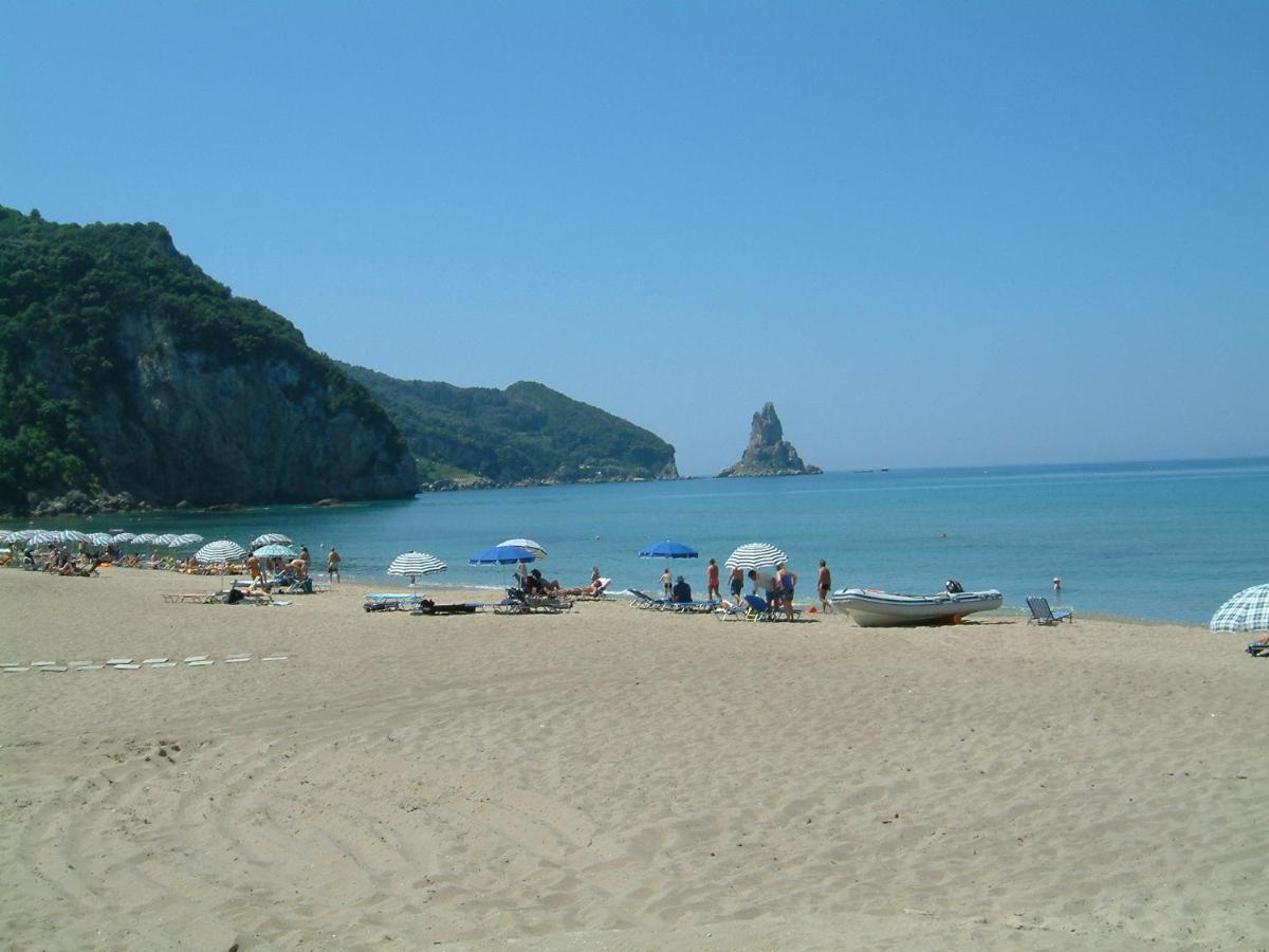 Natalia B With Panoramic Sea Views Of Agios Gordios Bay Appartamento