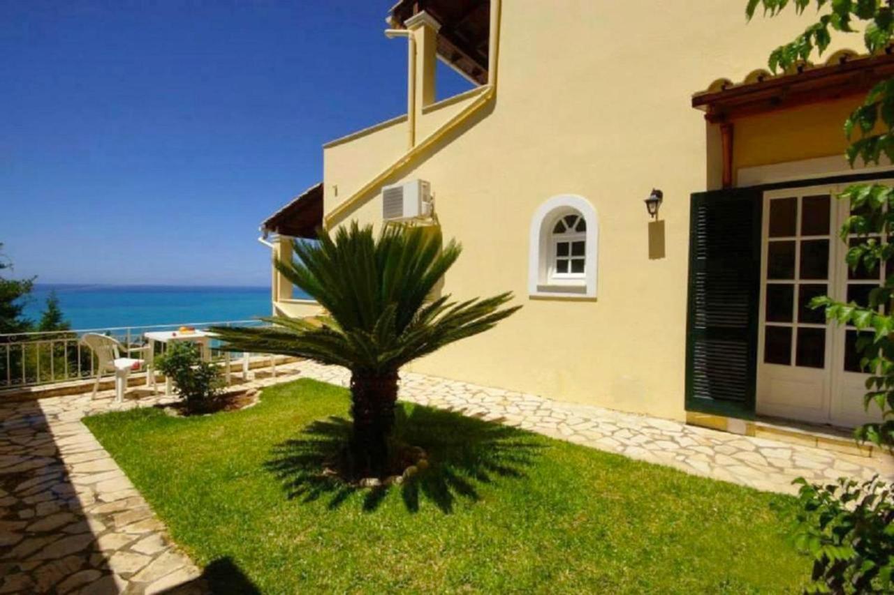 Natalia B With Panoramic Sea Views Of Agios Gordios Bay Appartamento